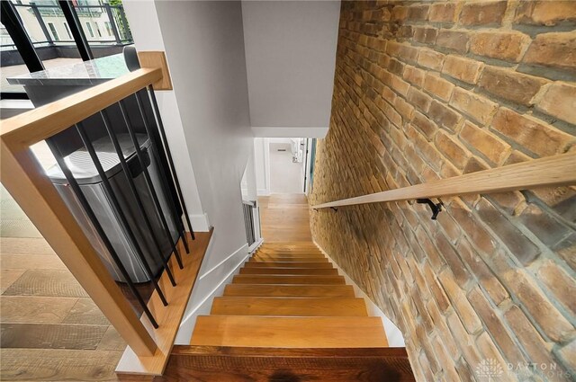 1000 Paradrome St, Cincinnati, OH 45202 - view of stairs