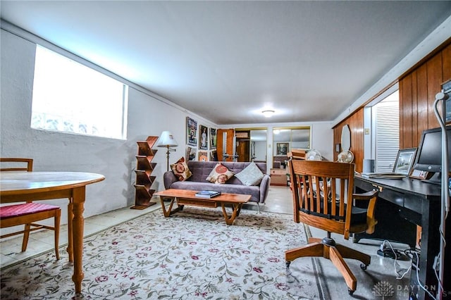 200 Maysfield Rd, Oakwood, OH 45419 - living room featuring a desk