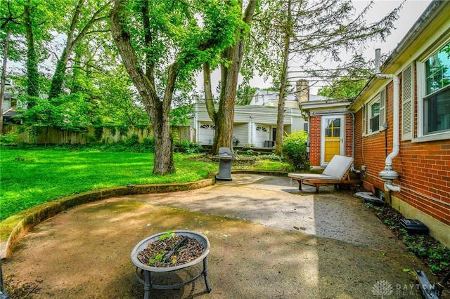 200 Maysfield Rd, Oakwood, OH 45419 - view of patio / terrace