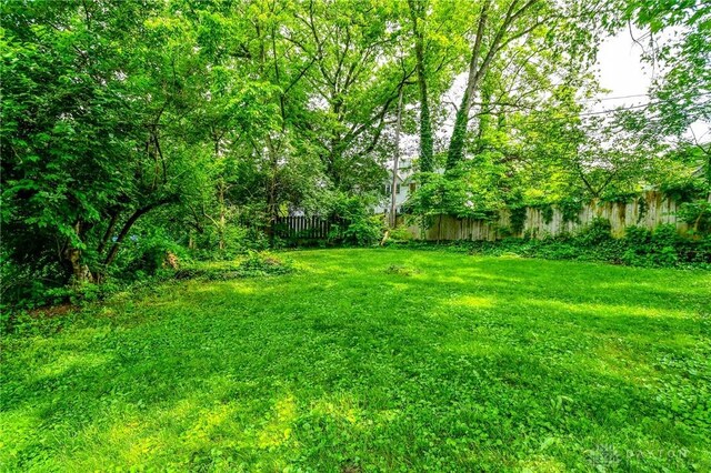 200 Maysfield Rd, Oakwood, OH 45419 - view of yard