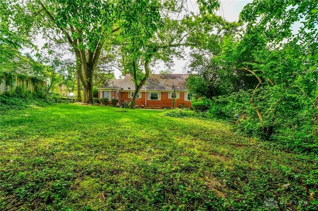 200 Maysfield Rd, Oakwood, OH 45419 - view of grassy yard