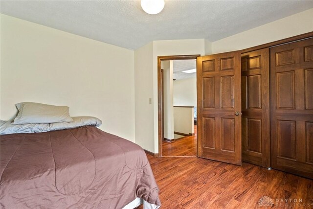 1747 Maple Ln, Beavercreek, OH 45432 - bedroom featuring wood finished floors and baseboards
