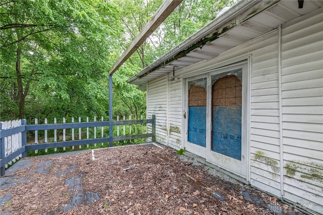 222 S Pike St, New Carlisle, OH 45344 - view of side of property