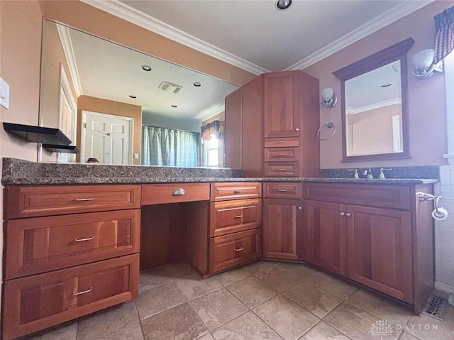 142 W Church St, Xenia, OH 45385 - full bath featuring double vanity and crown molding