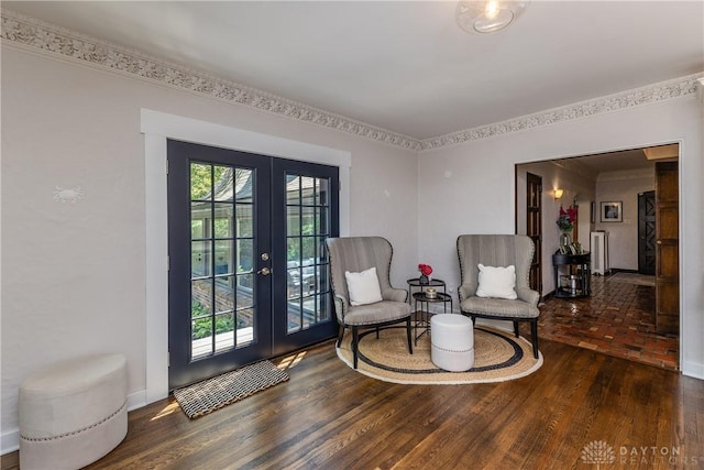 1500 Ridgeway Rd, Oakwood, OH 45419 - living area with french doors, wood finished floors, and crown molding