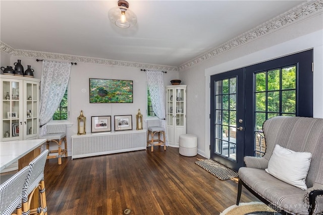 1500 Ridgeway Rd, Oakwood, OH 45419 - sitting room featuring french doors, wood finished floors, and baseboards