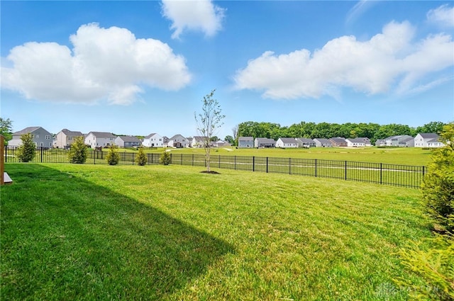 2550 Bellevue Dr, Batavia, OH 45103 - view of yard featuring a residential view