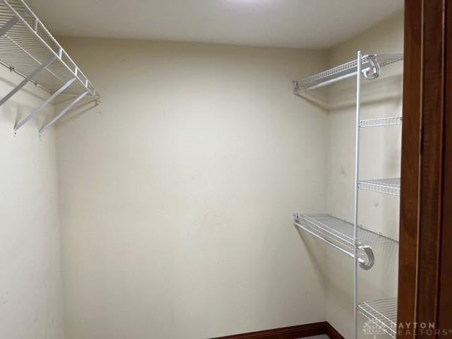 5671 Sonora Rd, Lewisburg, OH 45338 - view of walk in closet