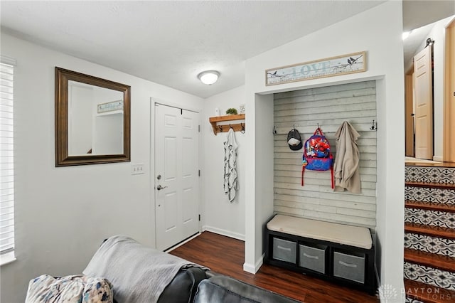 9675 Pellston Way, Miamisburg, OH 45342 - mudroom featuring dark wood-style flooring and baseboards
