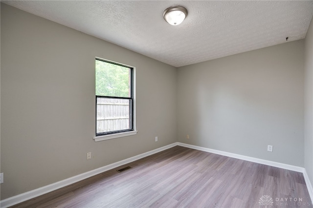 6334 Shull Rd, Huber Heights, OH 45424 - photo 22