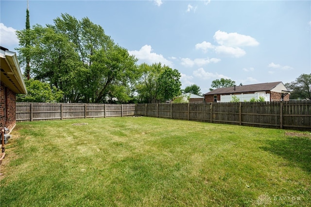 6334 Shull Rd, Huber Heights, OH 45424 - photo 34