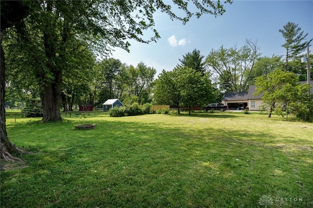 3726 Shawnee Trl, New Jasper Twp, OH 45335 - view of yard with an outdoor fire pit