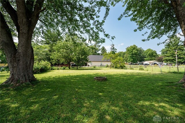 3726 Shawnee Trl, New Jasper Twp, OH 45335 - view of yard