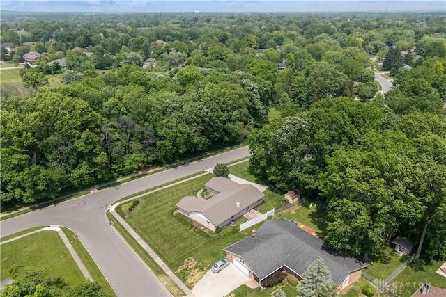 560 Roselake Dr, Centerville, OH 45458 - bird's eye view of a heavily wooded area