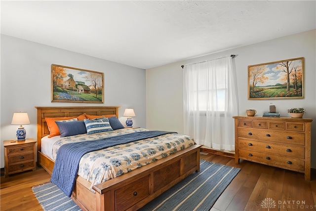 560 Roselake Dr, Centerville, OH 45458 - bedroom featuring hardwood / wood-style floors