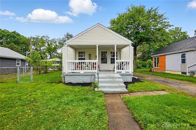 2755 S Blvd, Dayton, OH 45419 - view of front of house with covered porch and driveway