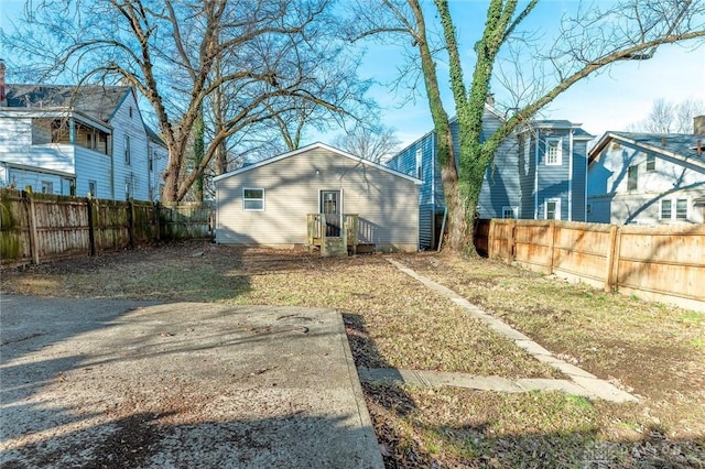 4612 Ward St, Cincinnati, OH 45227 - back of property featuring a fenced backyard