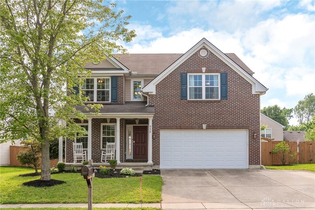 535 Chapelgate Dr, Fairborn, OH 45324