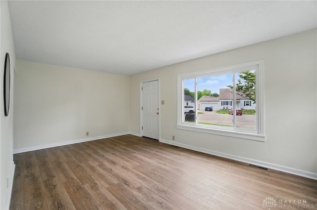 608 Allenwood Ct, Dayton, OH 45420 - photo 8