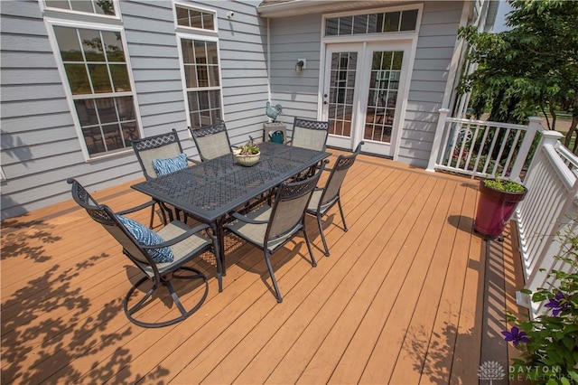 4560 James Madison Trl, Kettering, OH 45440 - deck with outdoor dining area