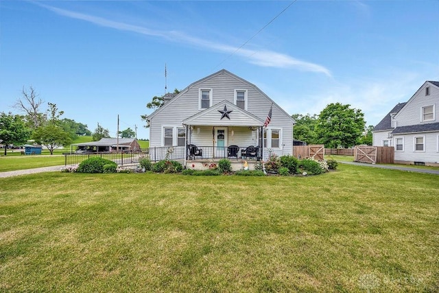 4975 Hamilton Eaton Rd, Hamilton, OH 45013 - dutch colonial with a gate