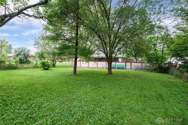 1101 Chateau Dr, Dayton, OH 45429 - photo 38