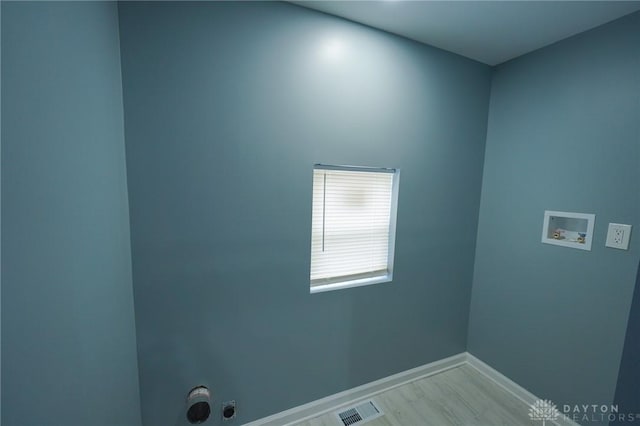 3409 E 5th St, Dayton, OH 45403 - laundry area featuring washer hookup, baseboards, and hookup for an electric dryer