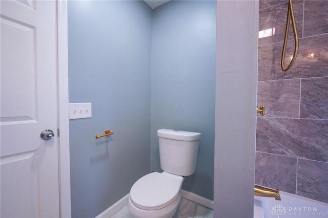 3409 E 5th St, Dayton, OH 45403 - full bath with toilet, a shower, and baseboards