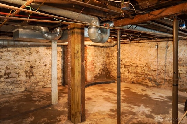 3409 E 5th St, Dayton, OH 45403 - view of unfinished basement