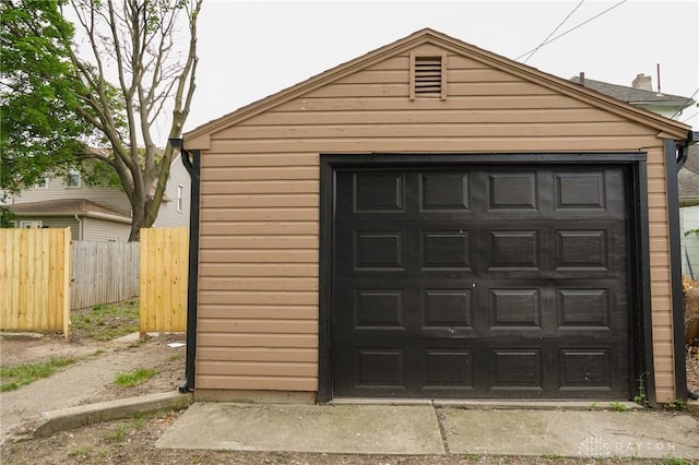 3409 E 5th St, Dayton, OH 45403 - view of detached garage