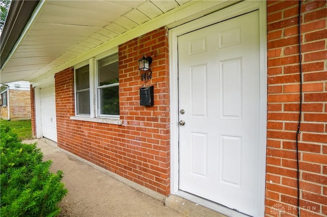 1414 Meredith Dr, Cincinnati, OH 45231 - photo 3