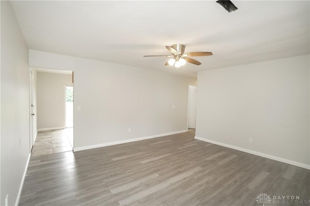 1414 Meredith Dr, Cincinnati, OH 45231 - photo 6