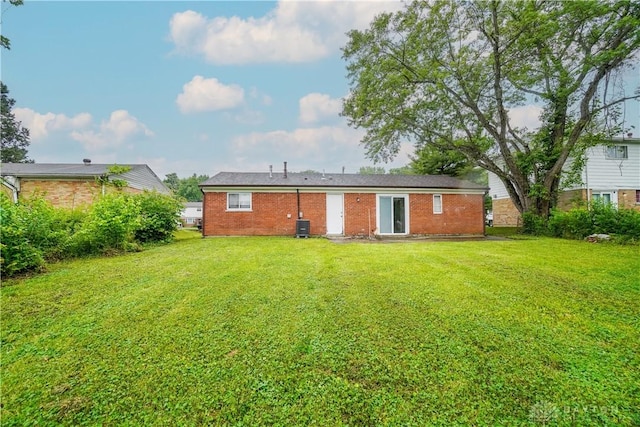 1414 Meredith Dr, Cincinnati, OH 45231 - photo 30