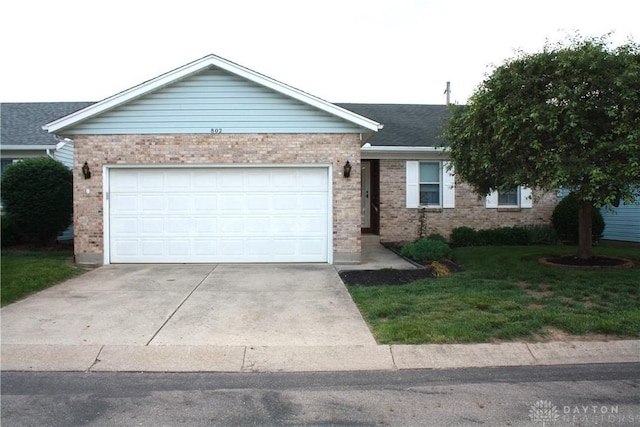 802 Spring Lake Cir, Enon Vlg, OH 45323 - photo 1