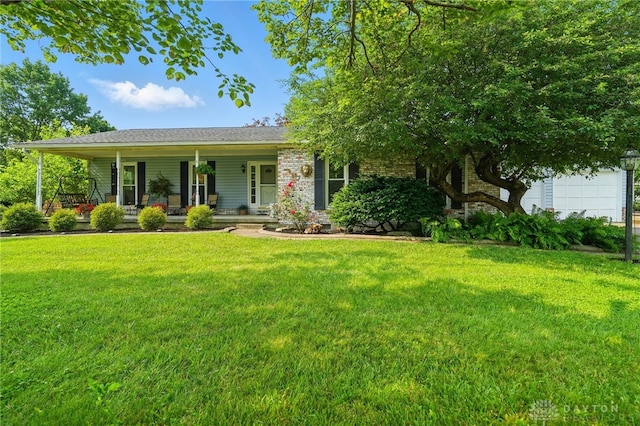6007 Valleybrook Dr, Middletown, OH 45044 - view of front of property featuring a porch, a front lawn, and brick siding