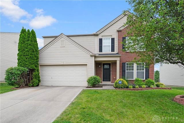 1750 Greentree Meadows Dr, Lebanon, OH 45036 - traditional home featuring driveway, brick siding, a front yard, and a garage