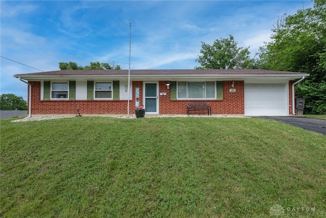181 Arisa Dr, Dayton, OH 45449 - photo 1