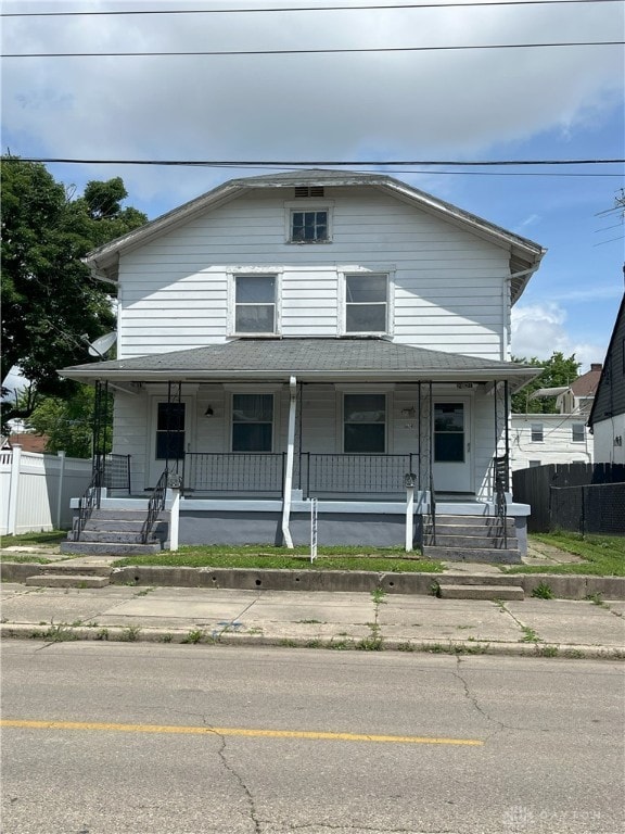 2821 E 5th St Unit 2819, Dayton, OH 45403 - view of front facade featuring covered porch