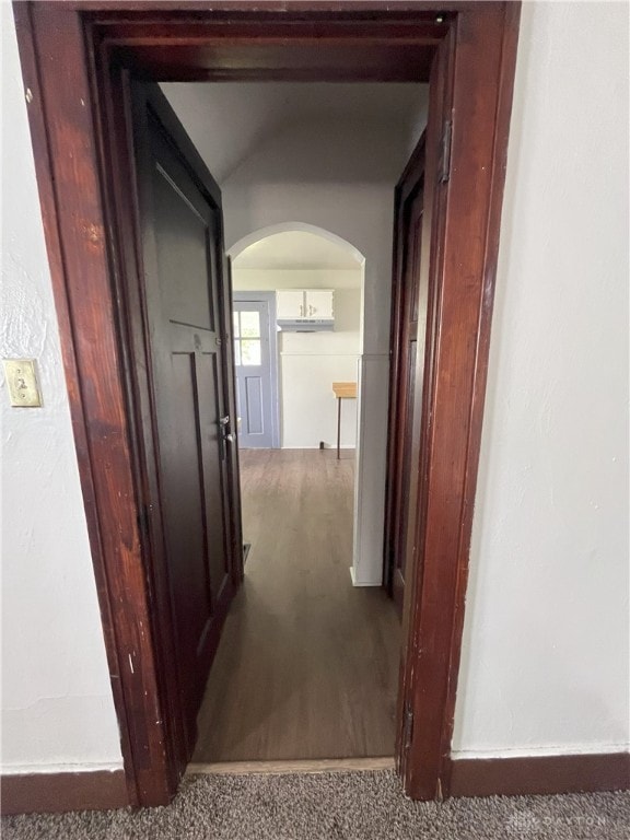 2821 E 5th St Unit 2819, Dayton, OH 45403 - corridor with arched walkways and wood finished floors