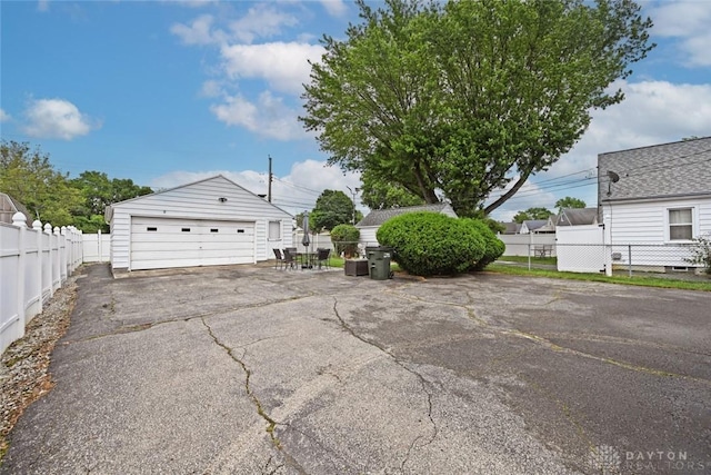 1064 Wilmington Ave, Dayton, OH 45420 - view of detached garage