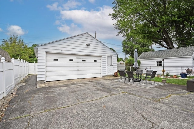 1064 Wilmington Ave, Dayton, OH 45420 - view of detached garage