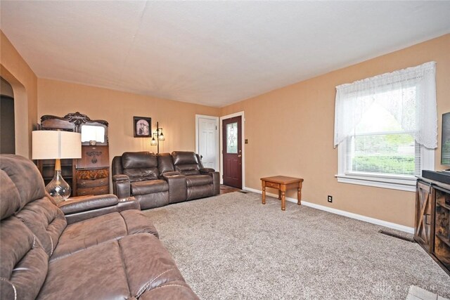1064 Wilmington Ave, Dayton, OH 45420 - living area with baseboards and carpet floors