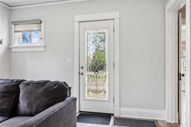 1153 Highridge Ave, Dayton, OH 45420 - entrance foyer with ornamental molding and baseboards