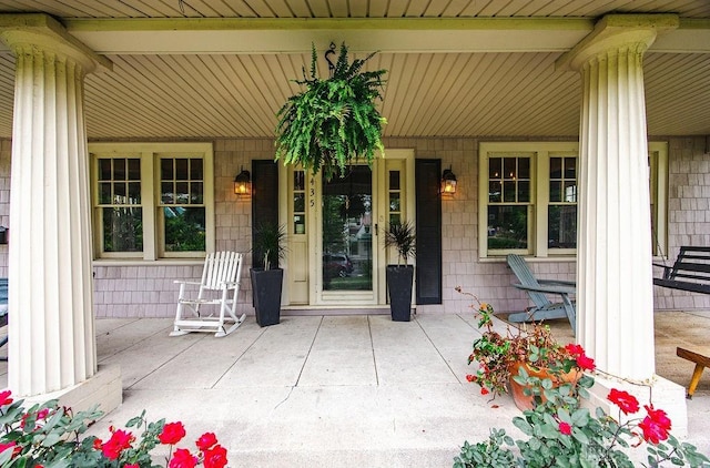 435 Marcia Ave, Hamilton, OH 45013 - entrance to property with a porch