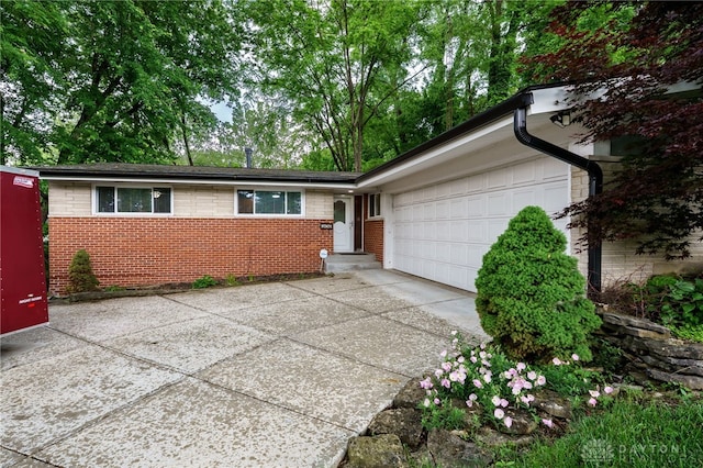 534 Elm Grove Dr, Dayton, OH 45415 - photo 2