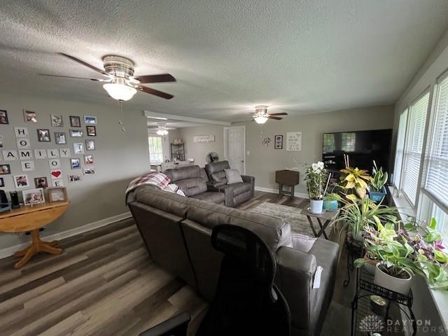 607 Albert St, Englewood, OH 45322 - photo 2