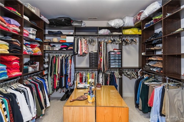 197 Harbour Dr, Springboro, OH 45066 - walk in closet featuring carpet