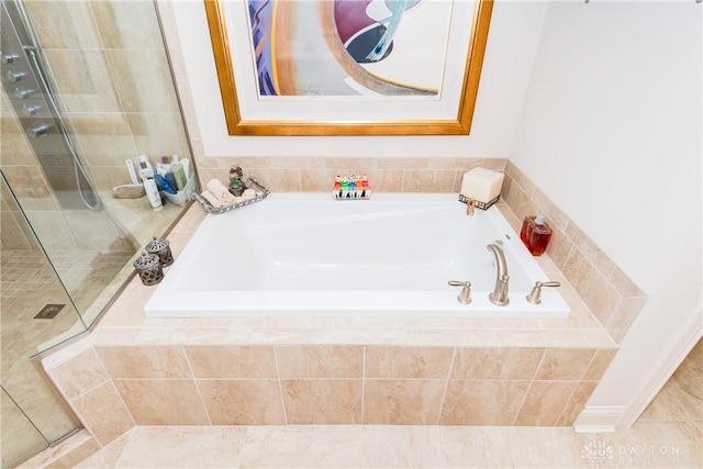 197 Harbour Dr, Springboro, OH 45066 - bathroom with a shower stall and a bath