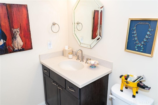 197 Harbour Dr, Springboro, OH 45066 - bathroom with vanity and toilet