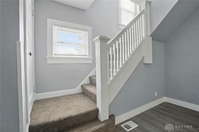 123 Delaware Ave, Dayton, OH 45405 - staircase featuring baseboards